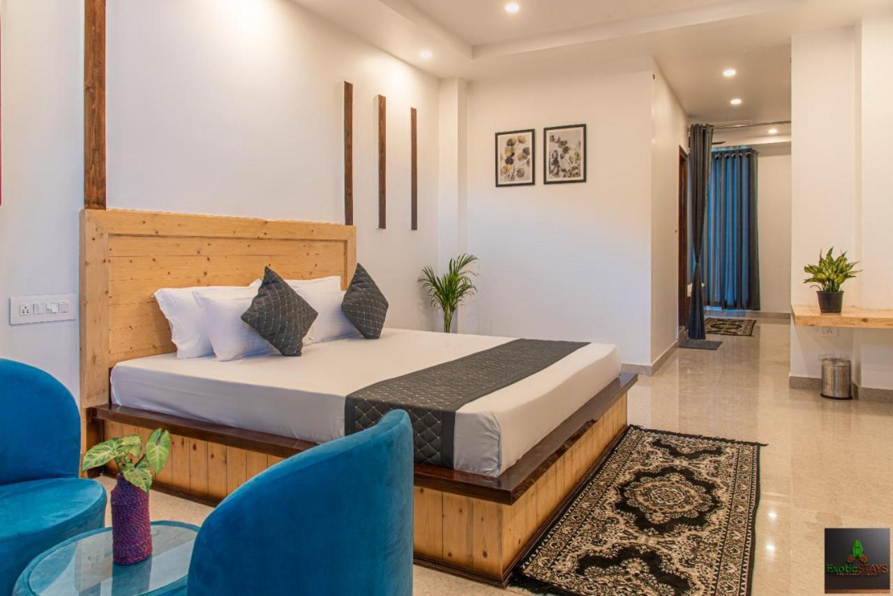 The Hillside Inn Kasauli By Exotic Stays エクステリア 写真