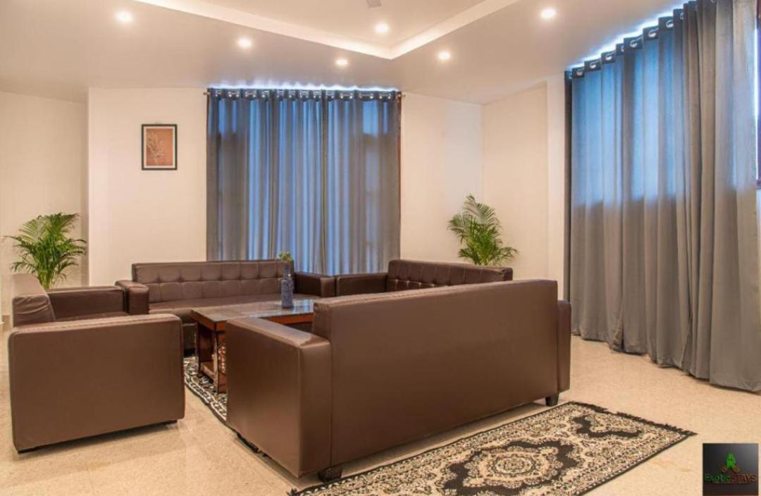 The Hillside Inn Kasauli By Exotic Stays エクステリア 写真