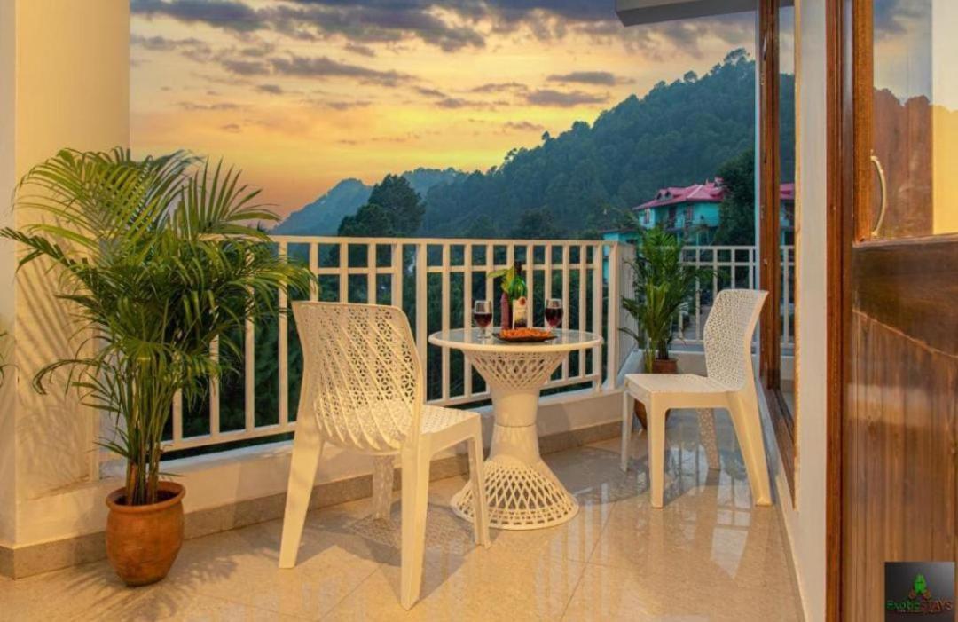 The Hillside Inn Kasauli By Exotic Stays エクステリア 写真